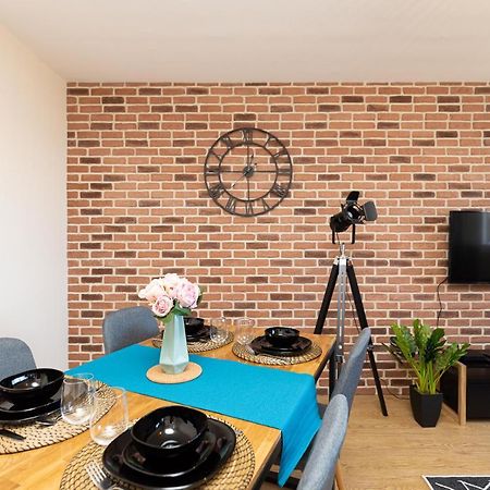 Le Petit Manhattan - Appartement Prive De 45 M2 - 2 A 4 Personnes - Parking Prive Metz Eksteriør billede