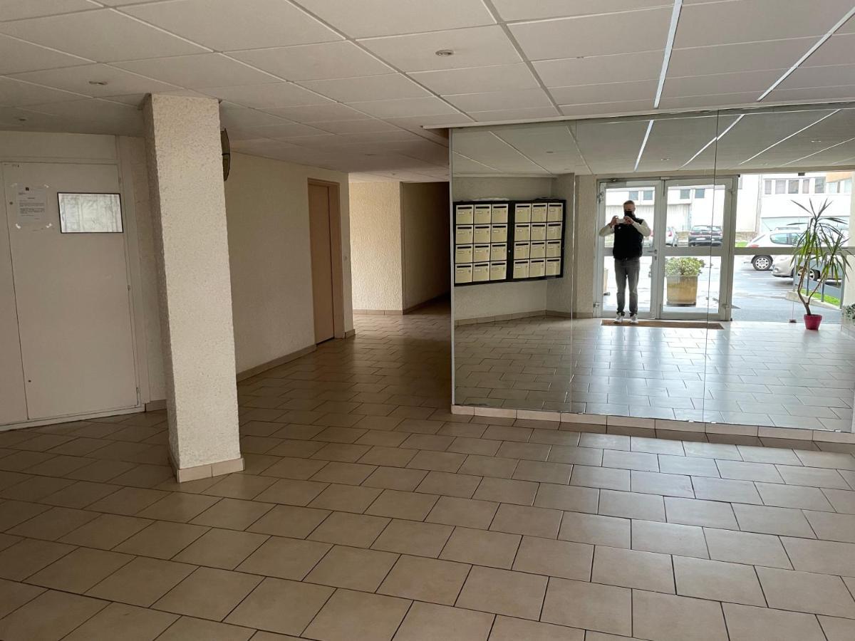 Le Petit Manhattan - Appartement Prive De 45 M2 - 2 A 4 Personnes - Parking Prive Metz Eksteriør billede